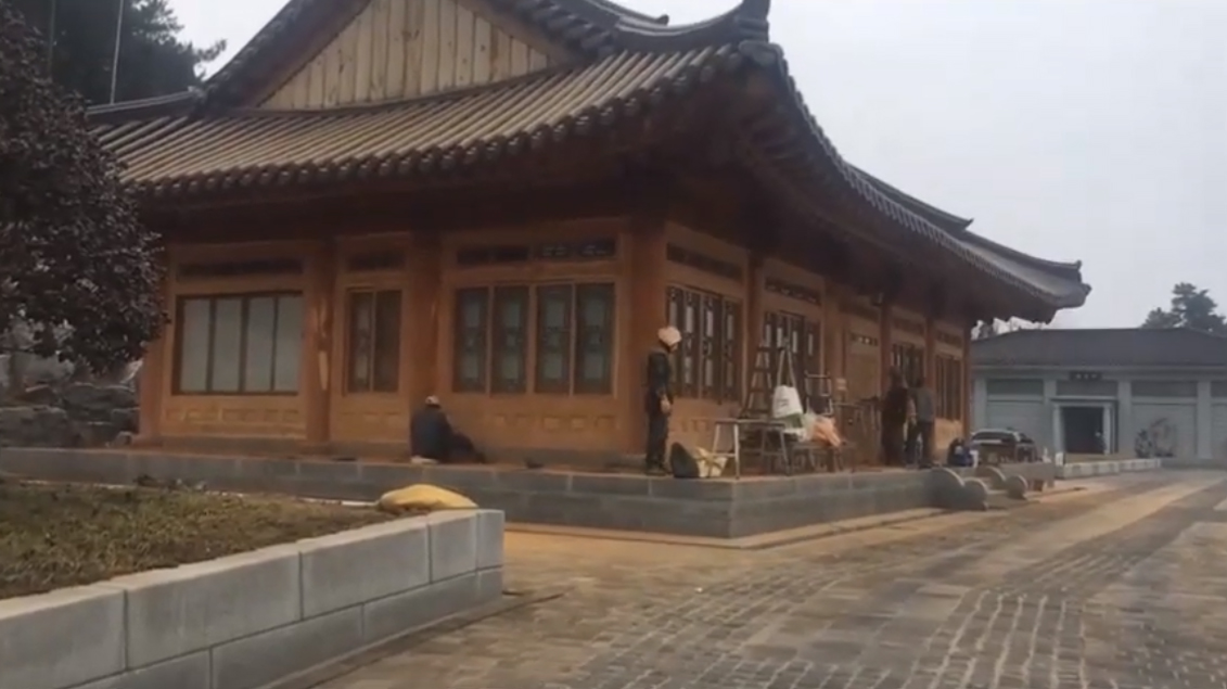 [한옥 옻칠 시공] 동화특수산업 특허개발 기능성도료 천년옻칠 시공 실황 1부